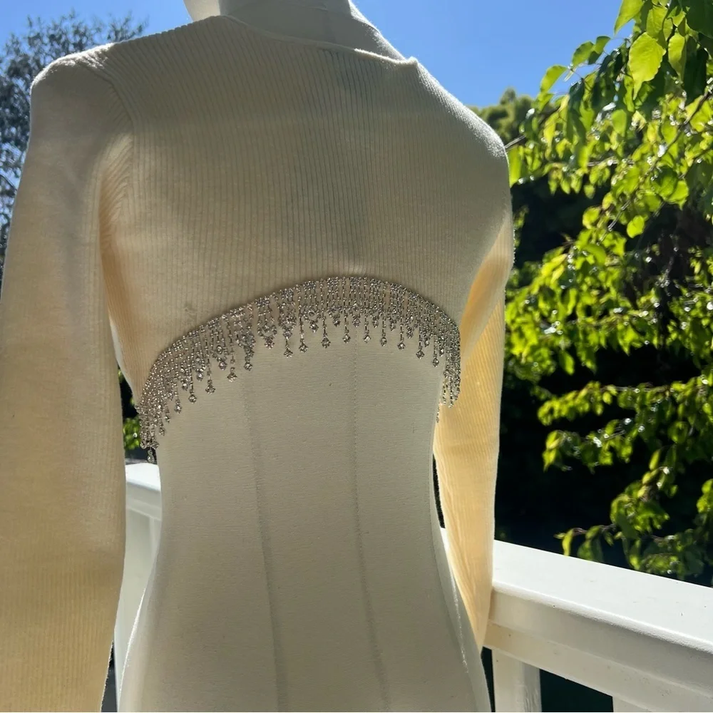 Rhinestone Soft Crop Top - Picture 7 of 10